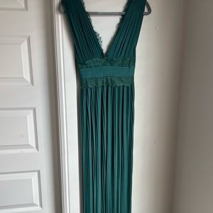 ASOS Forest Green Lace Maxi - Size 2